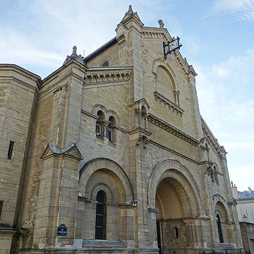 Église Notre-Dame-du-Travail à Paris