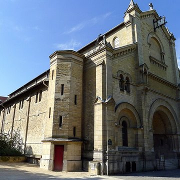 Église Notre-Dame-du-Travail à Paris
