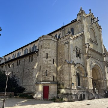 Église Notre-Dame-du-Travail à Paris