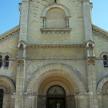Église Notre-Dame-du-Travail à Paris