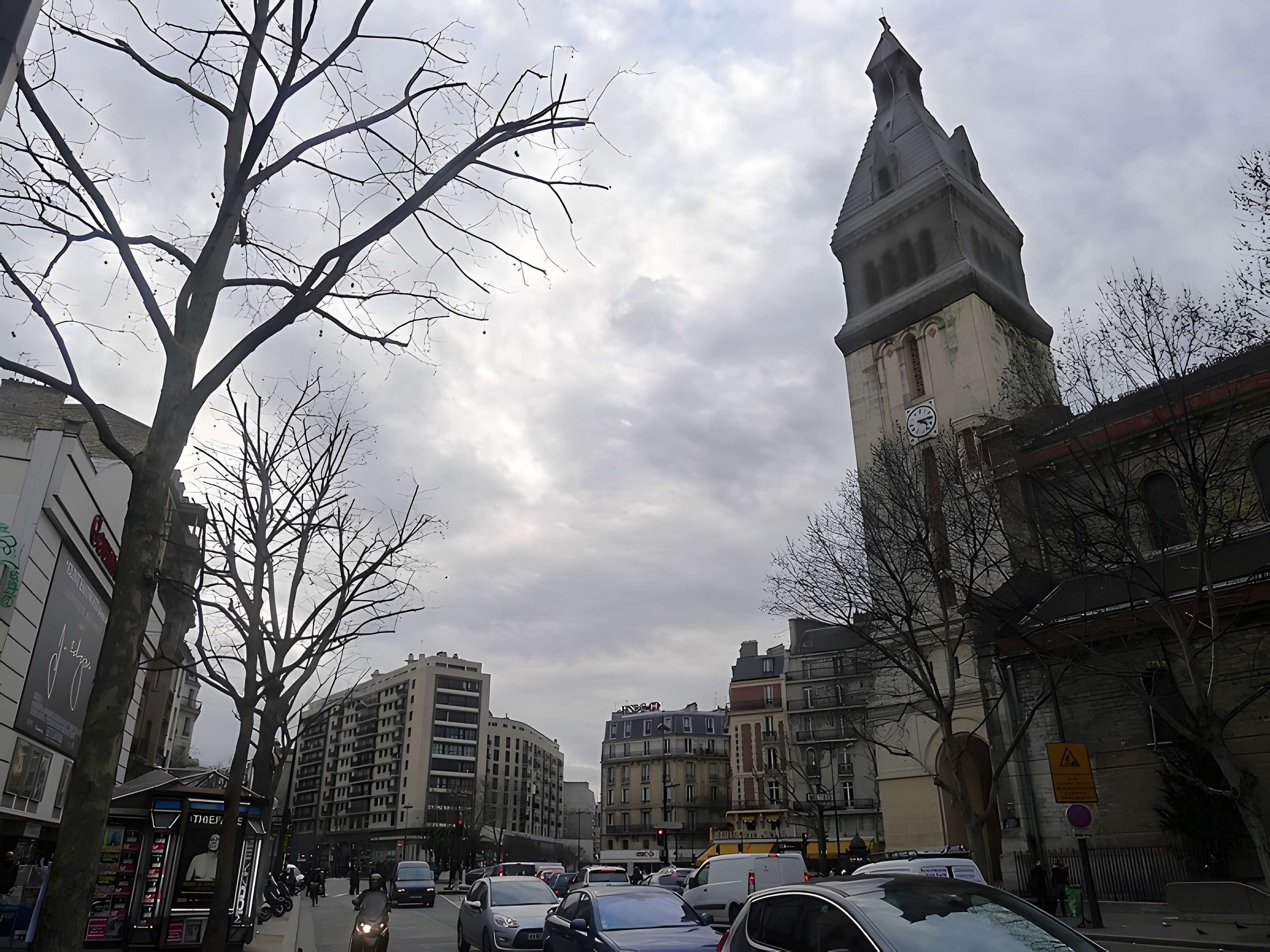 Église Saint-Pierre-de-Montrouge à Paris