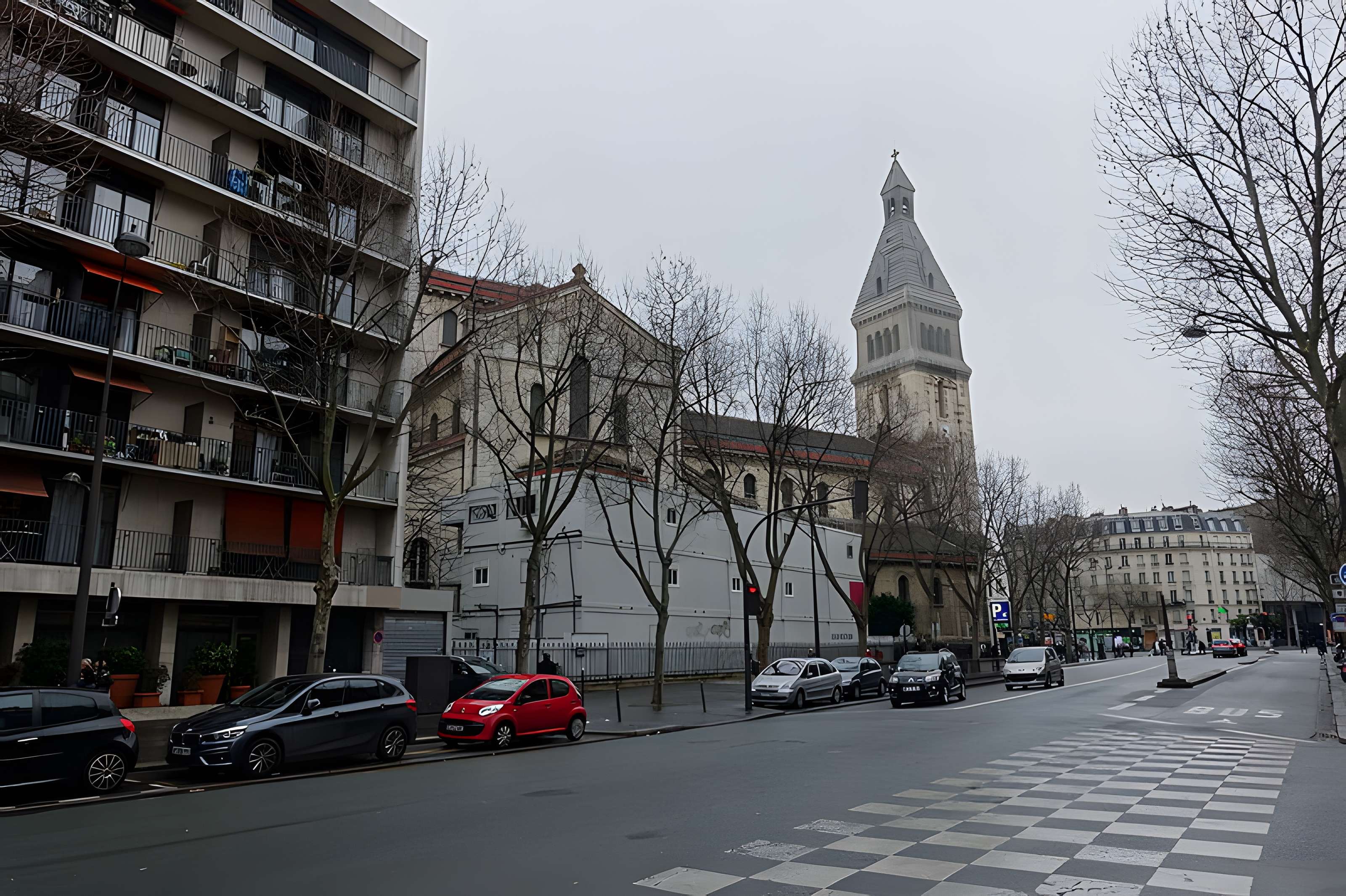 Église Saint-Pierre-de-Montrouge à Paris