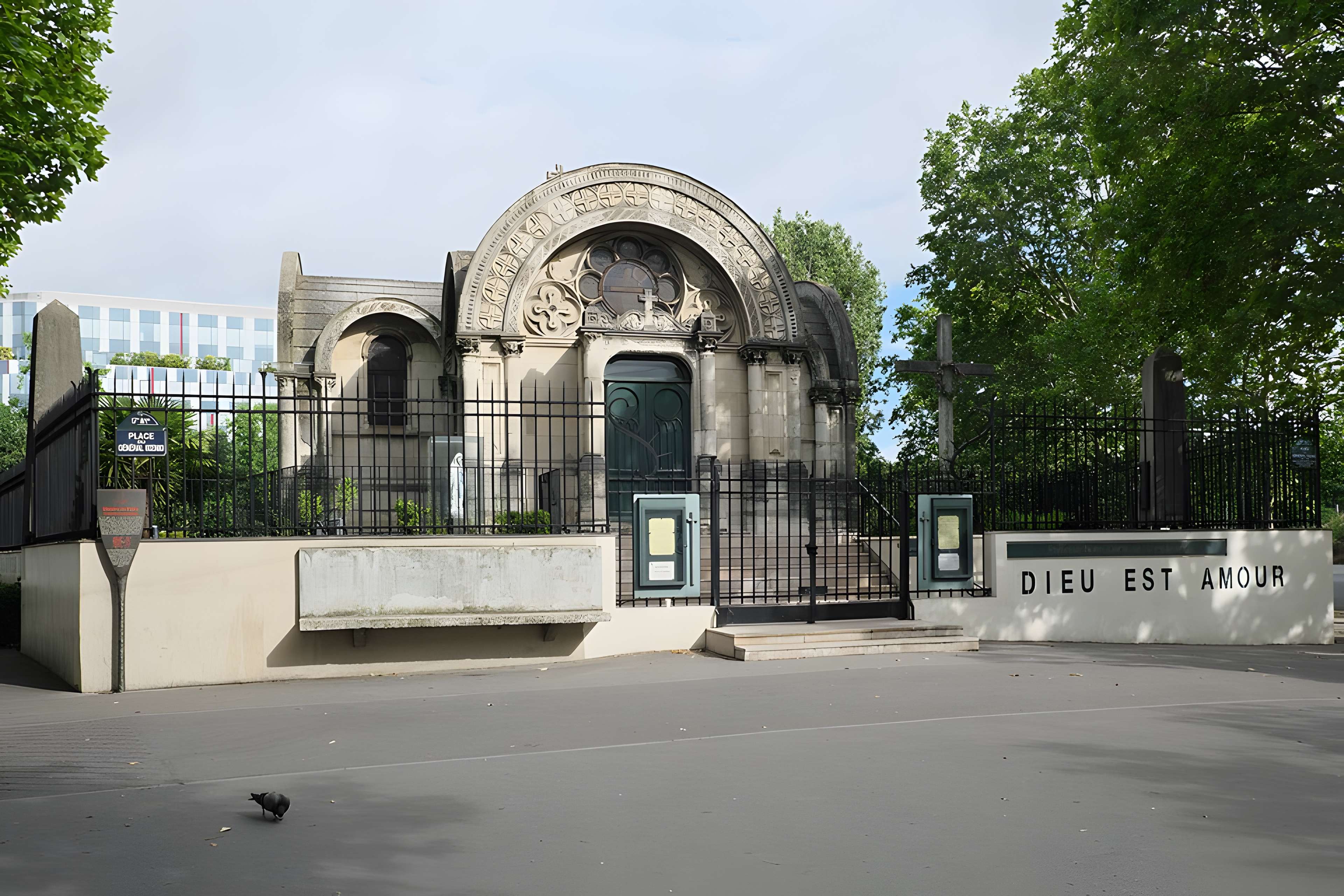 Église Notre-Dame-de-Compassion à Paris