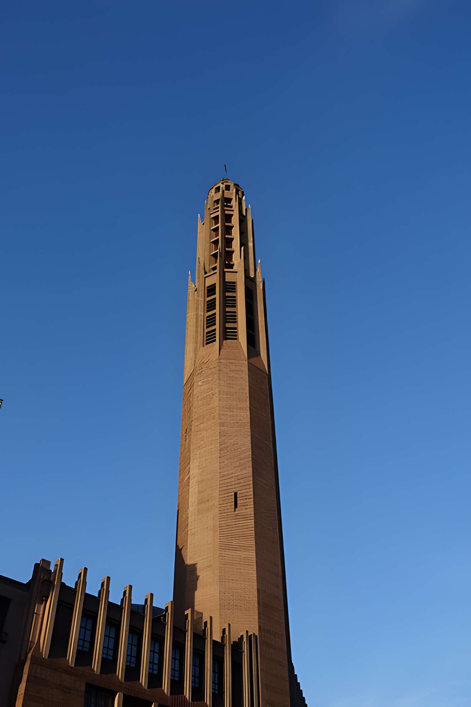 Église Sainte-Odile de Paris