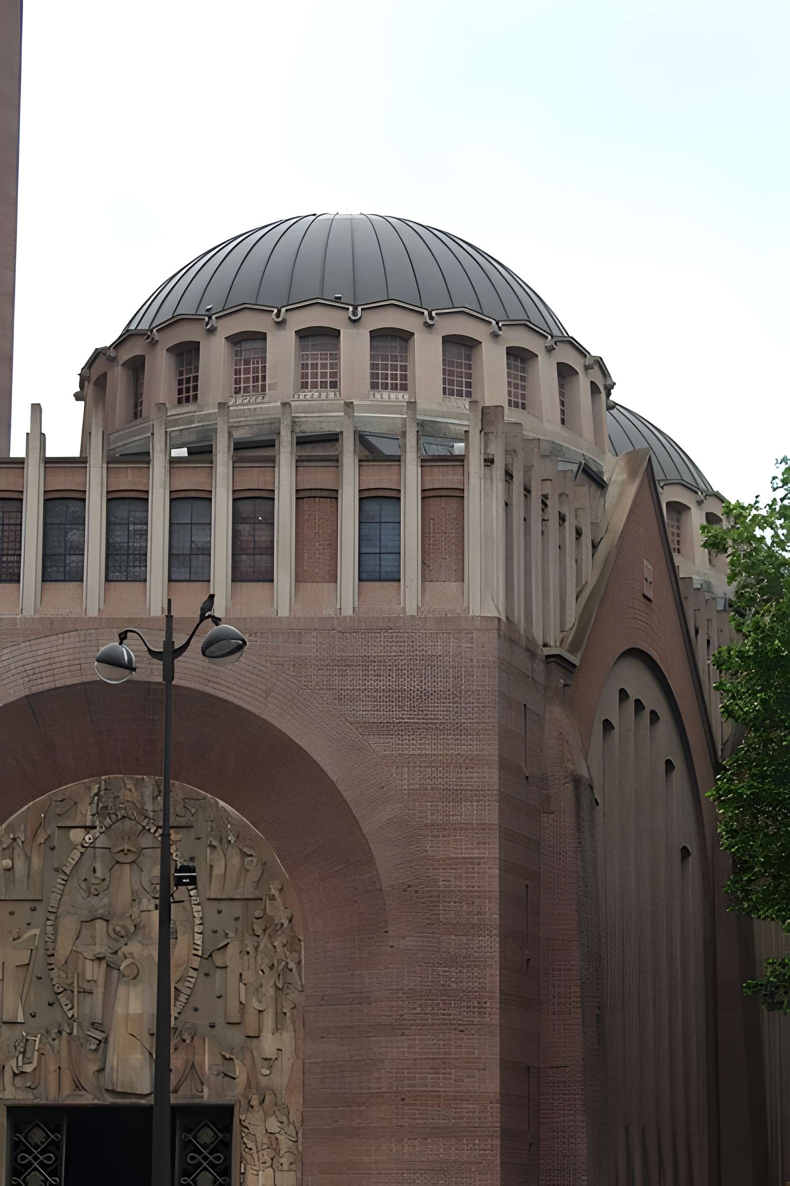 Église Sainte-Odile de Paris