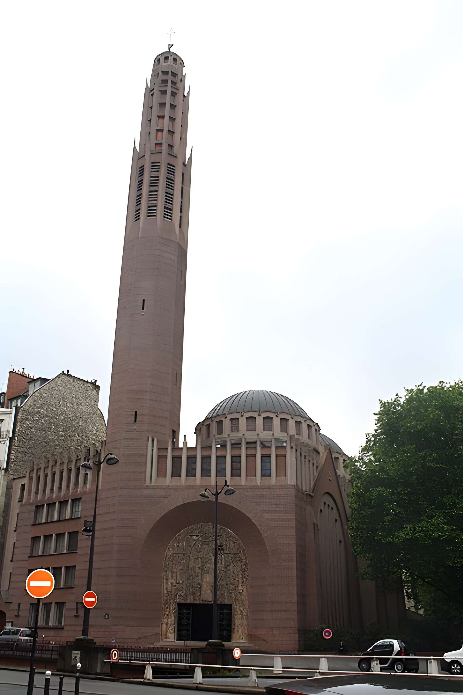 Église Sainte-Odile de Paris