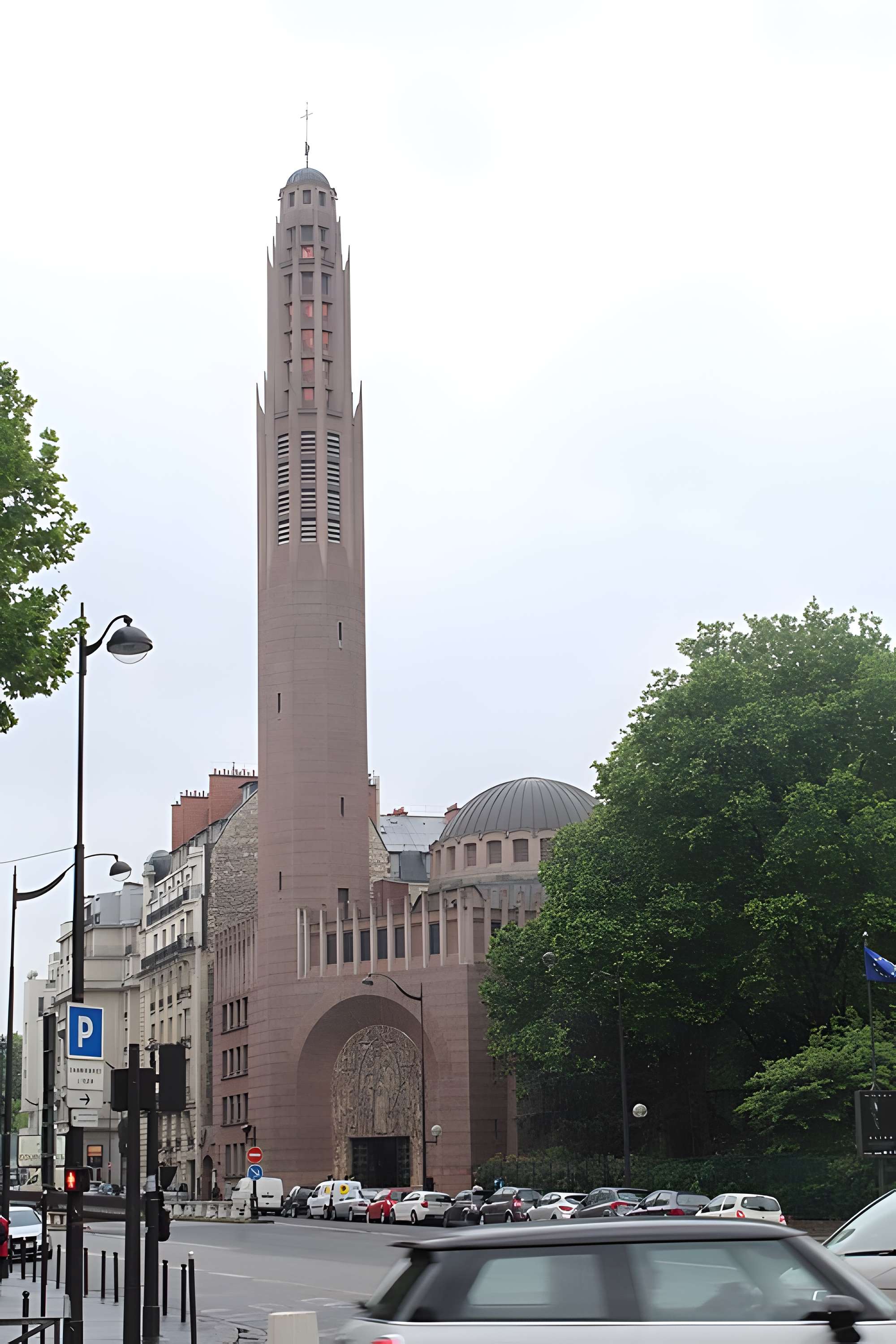 Église Sainte-Odile de Paris