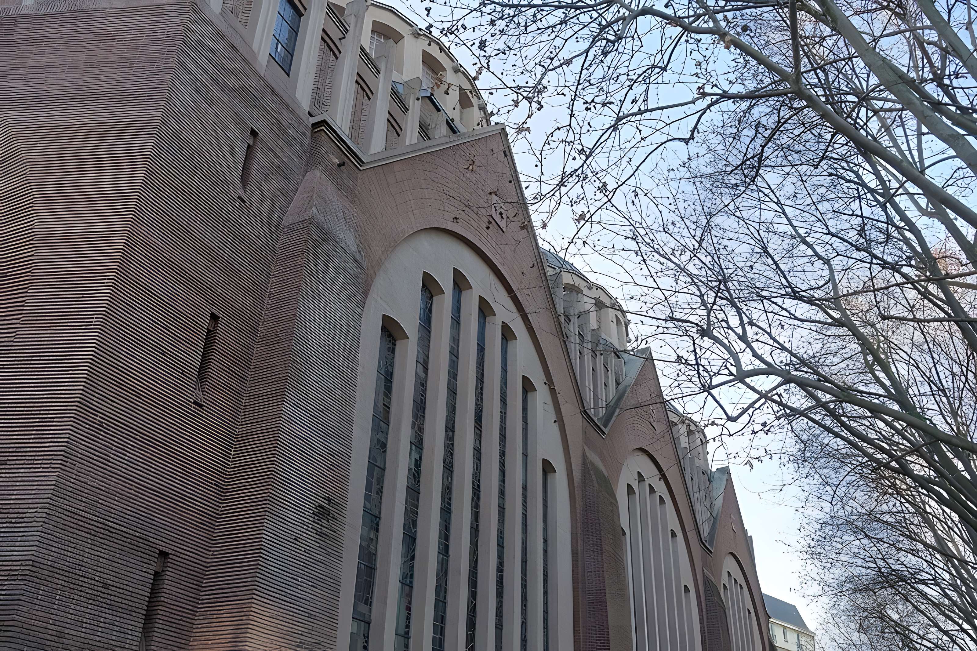 Église Sainte-Odile de Paris