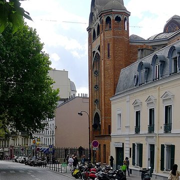 Église Saint-Jean de Montmartre à Paris