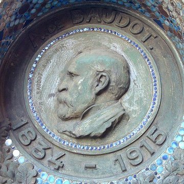 Église Saint-Jean de Montmartre à Paris