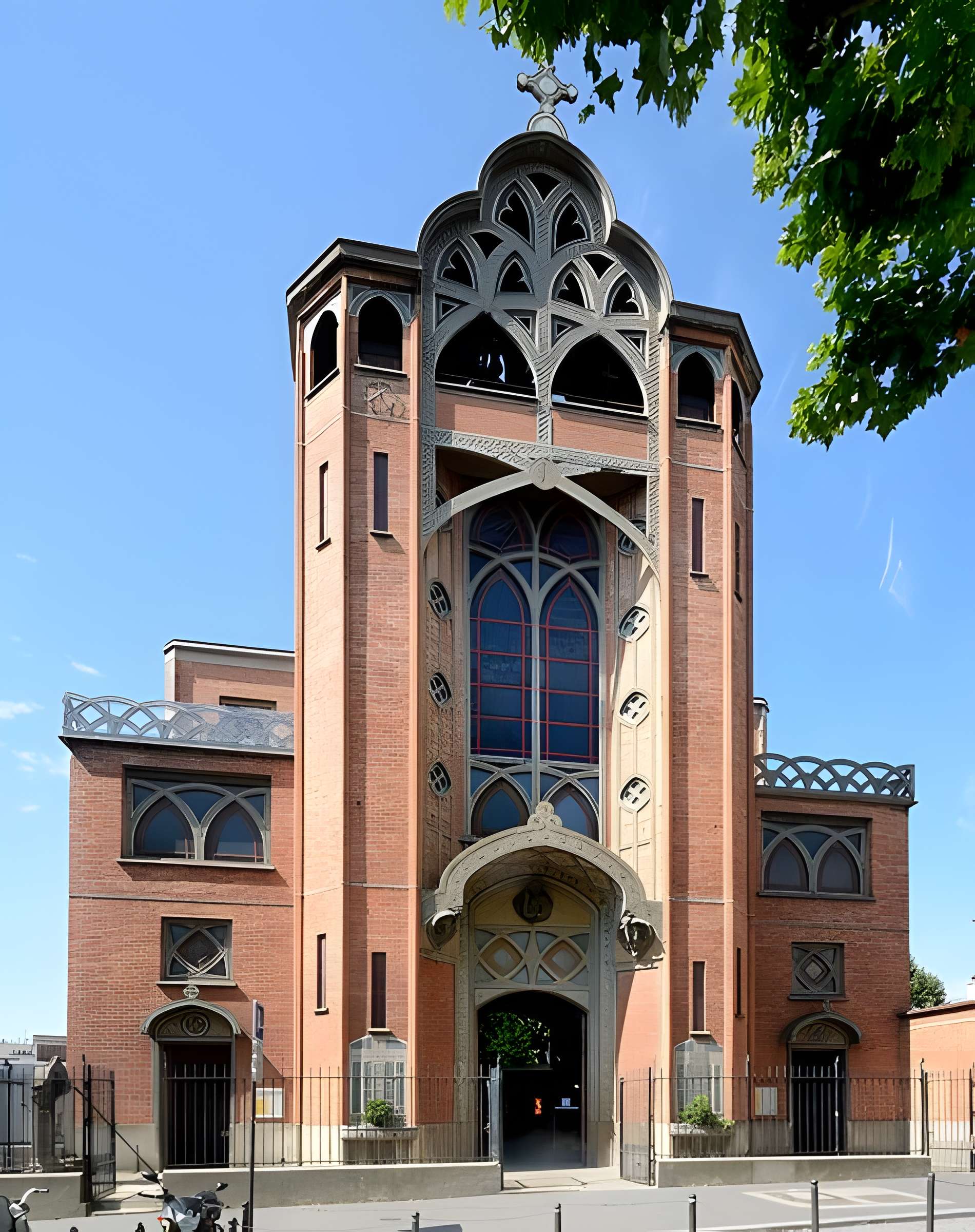 Église Saint-Jean de Montmartre à Paris 