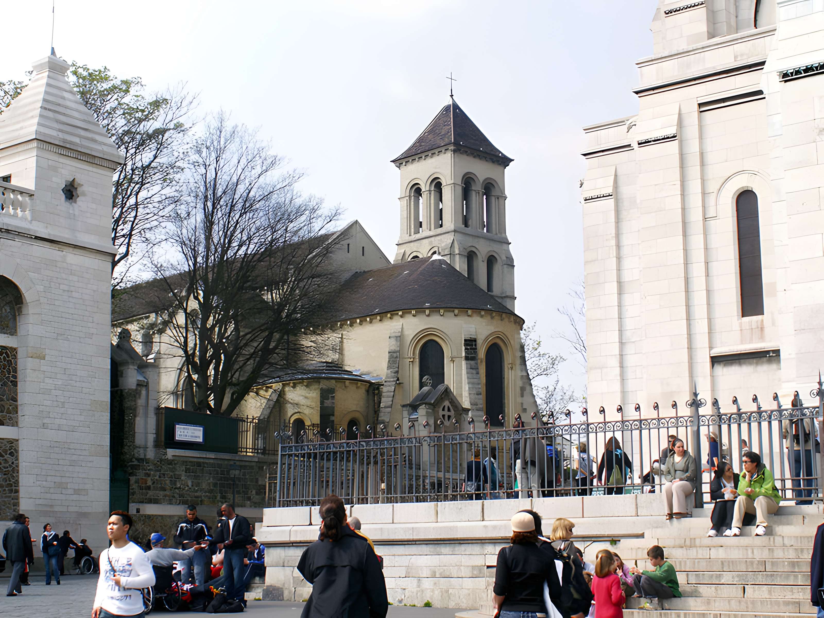 Église Saint-Jean de Montmartre à Paris