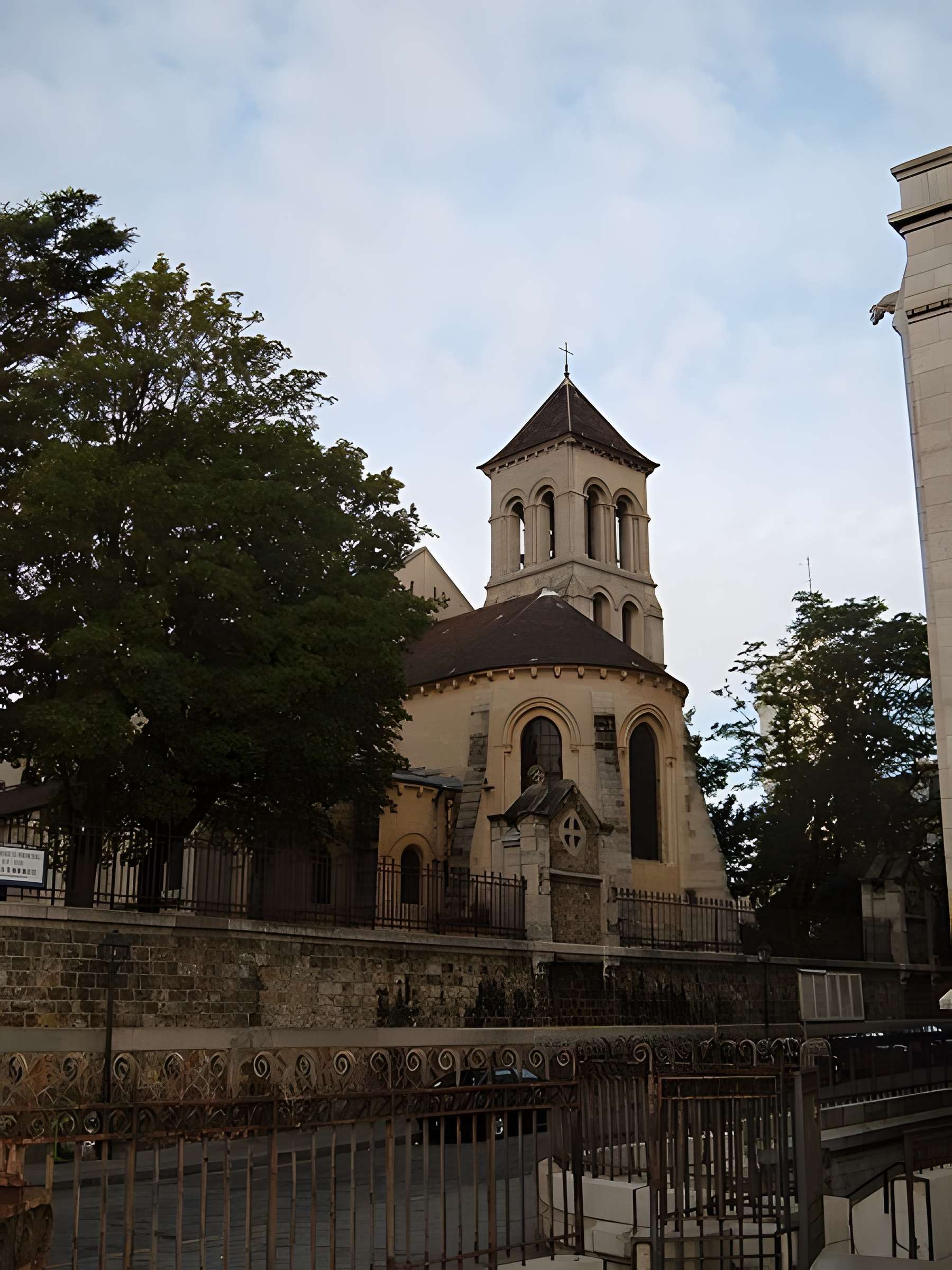 Église Saint-Jean de Montmartre à Paris