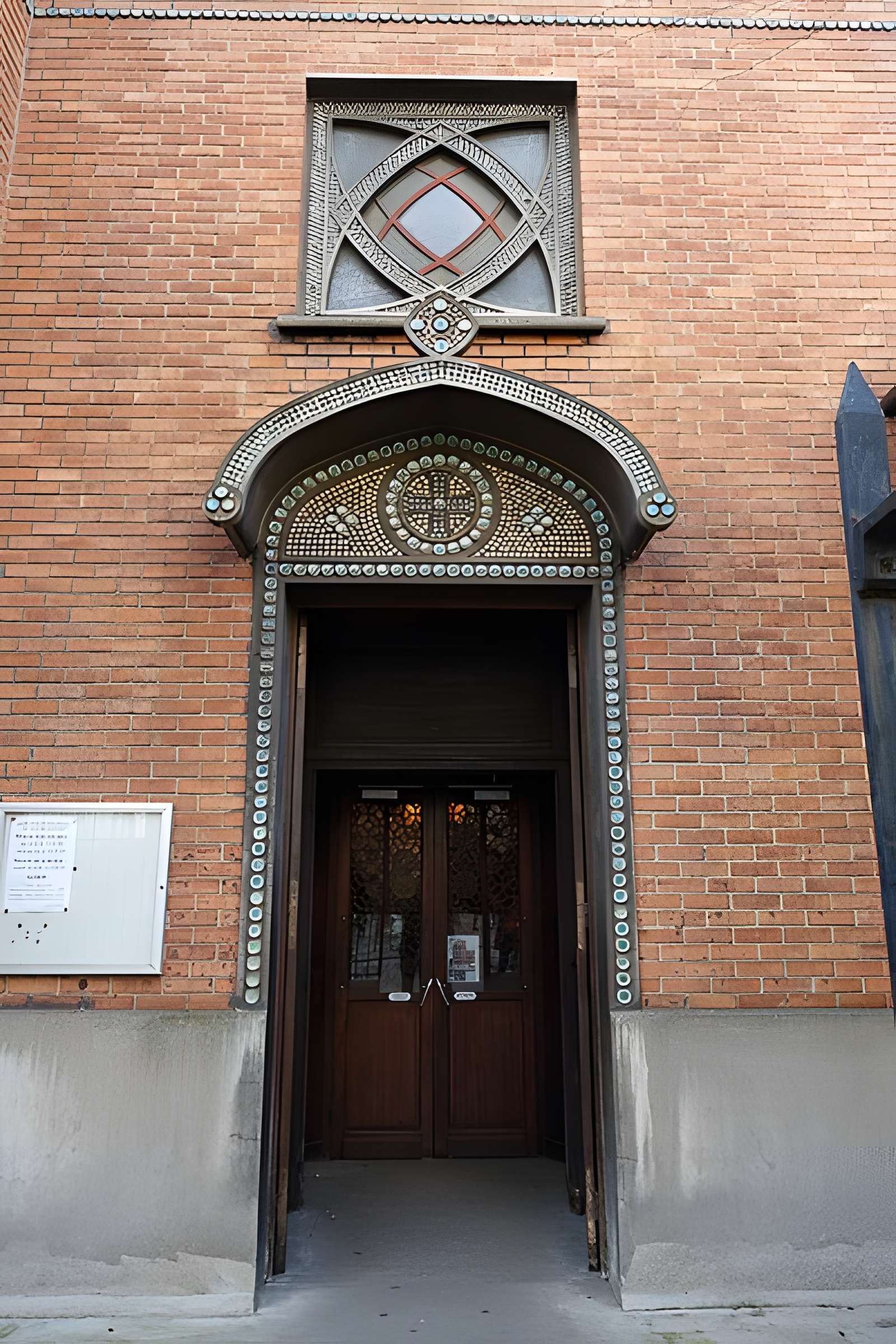 Église Saint-Jean de Montmartre à Paris