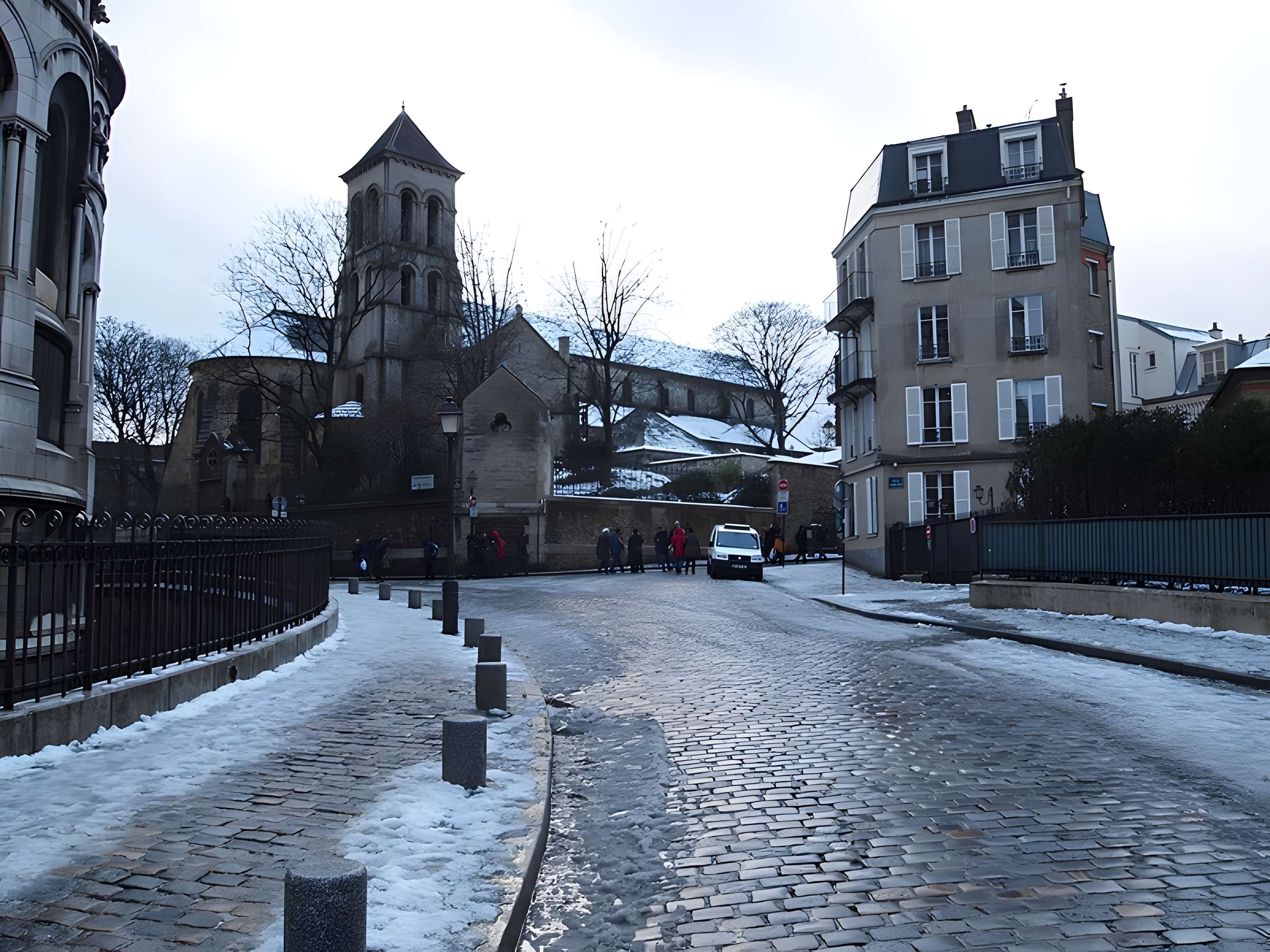 Église Saint-Jean de Montmartre à Paris