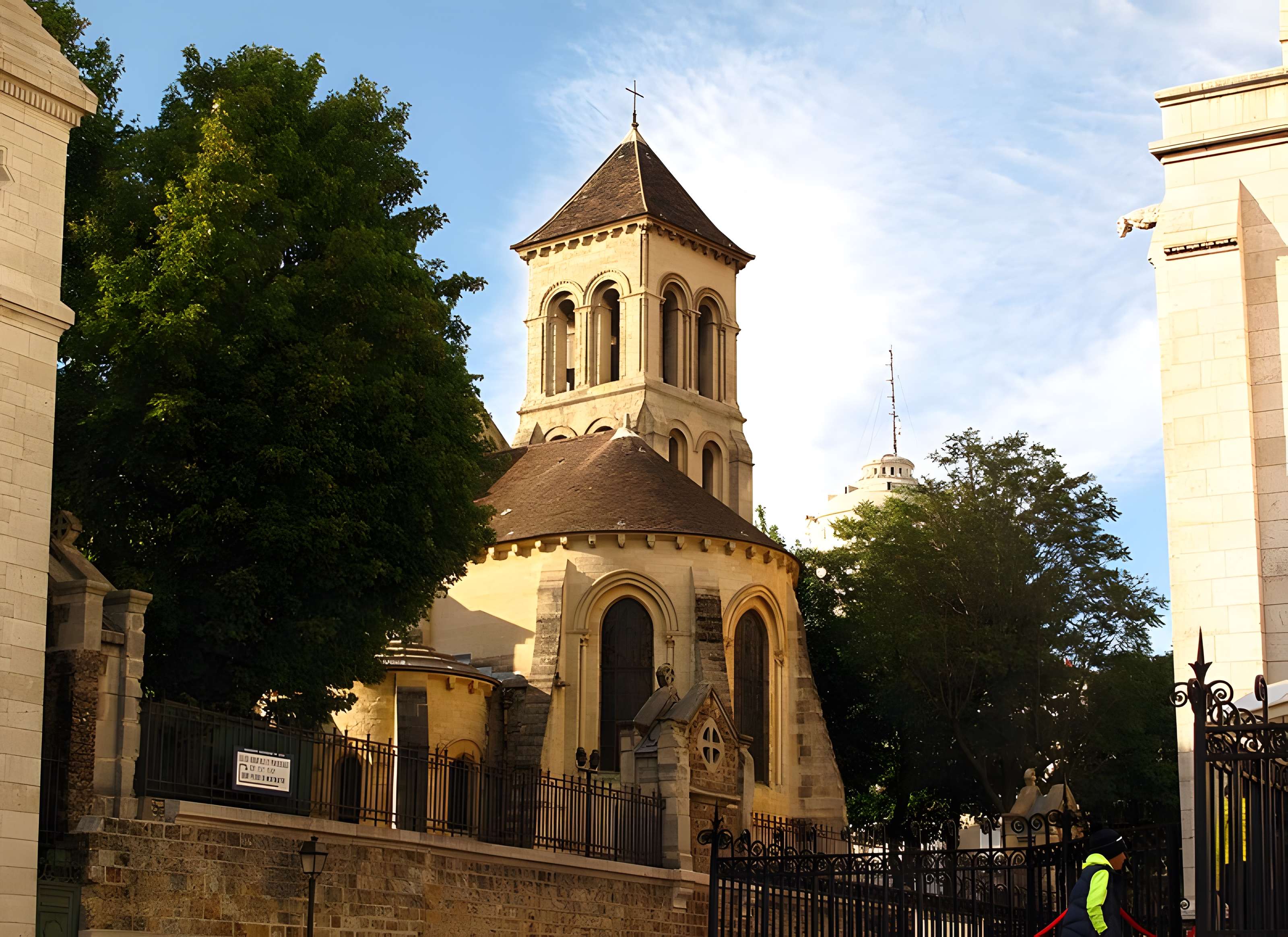 Église Saint-Jean de Montmartre à Paris