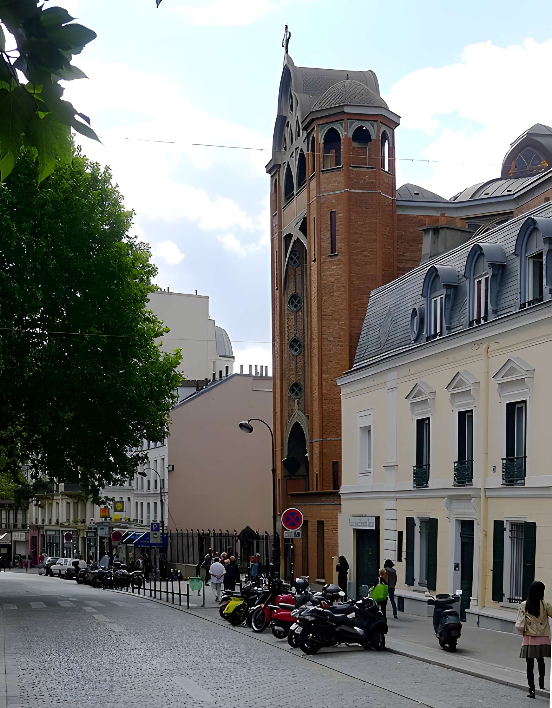 Église Saint-Jean de Montmartre à Paris