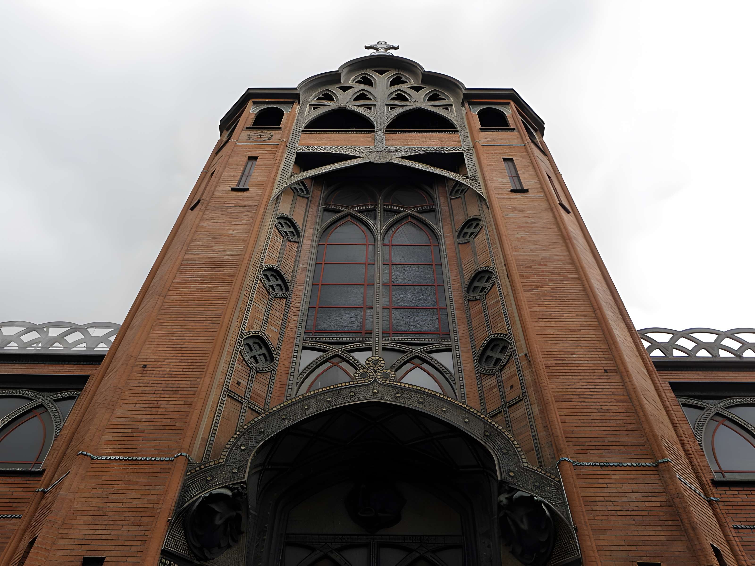 Église Saint-Jean de Montmartre à Paris