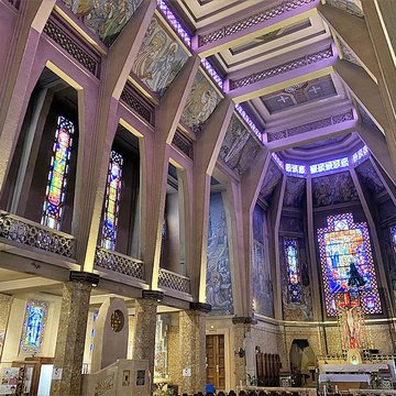 Église Saint-Jean-Bosco à Paris