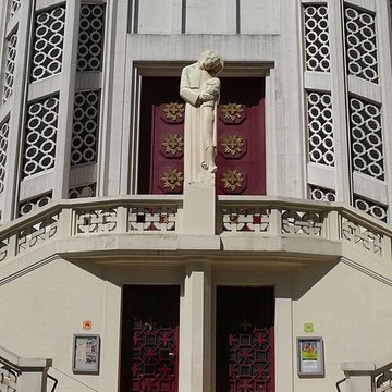 Église Saint-Jean-Bosco à Paris