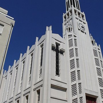 Église Saint-Jean-Bosco à Paris