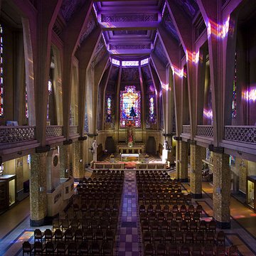 Église Saint-Jean-Bosco à Paris