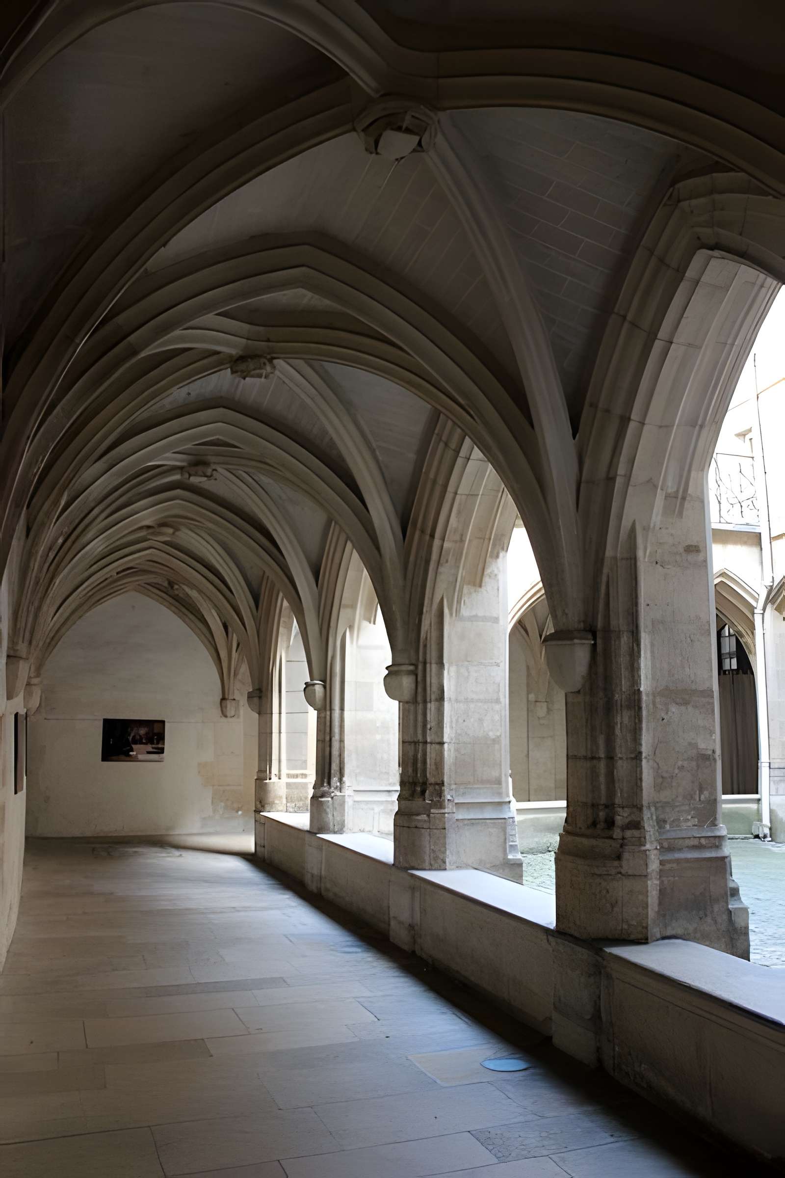 Temple des Billettes (ancien couvent des Carmes-Billettes)