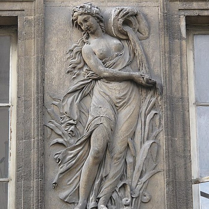 Photo de Fontaine de la Croix du Trahoir à Paris