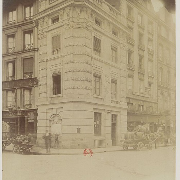 Photo de Fontaine de la Croix du Trahoir à Paris