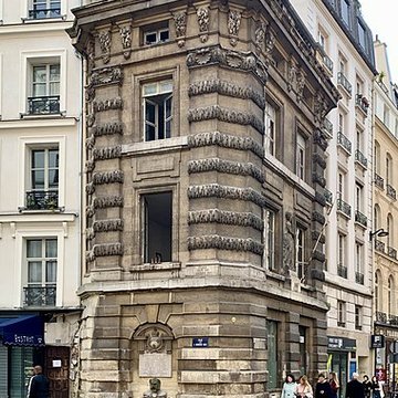 Fontaine de la Croix du Trahoir à Paris