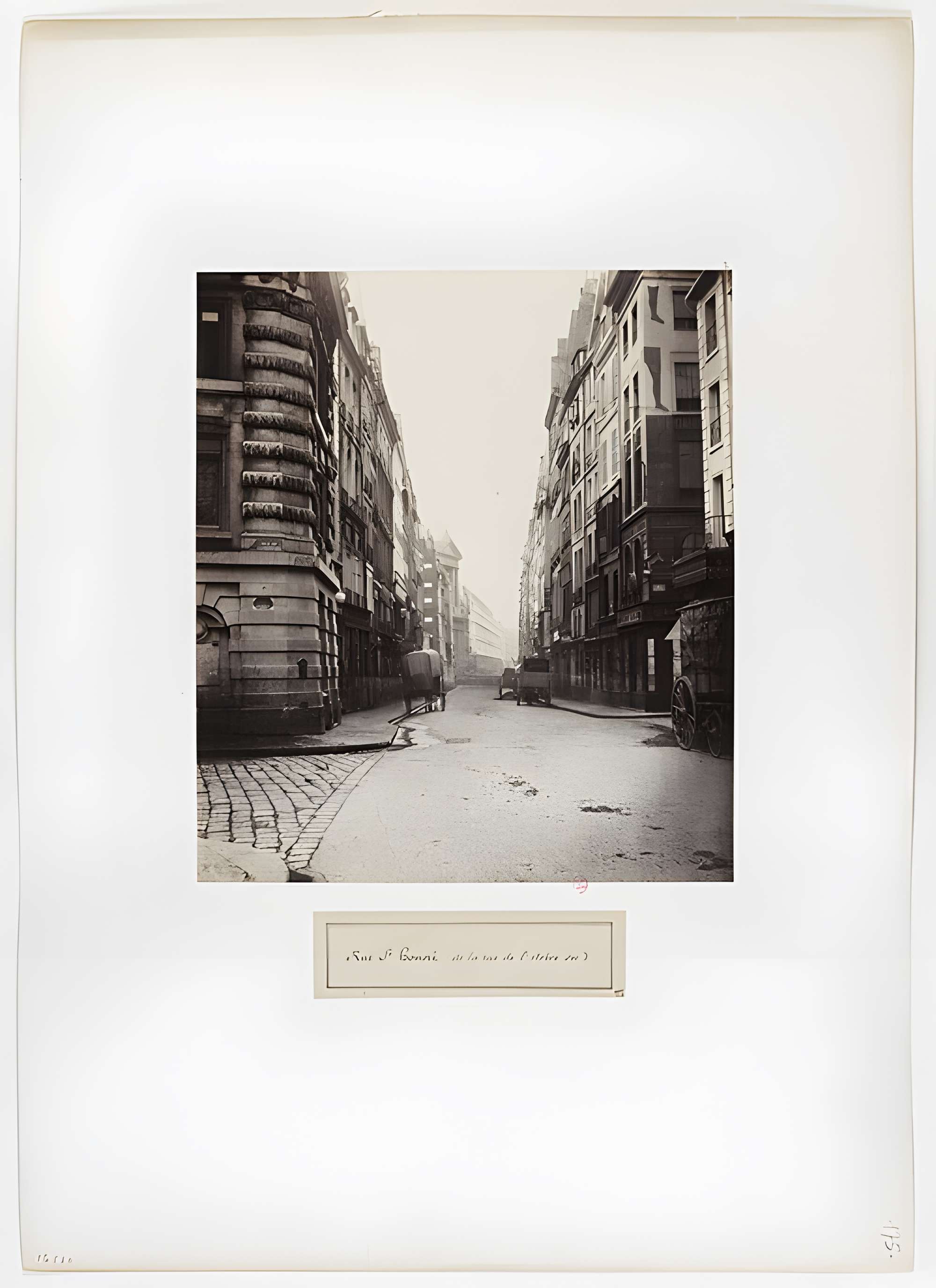 Fontaine de la Croix du Trahoir à Paris