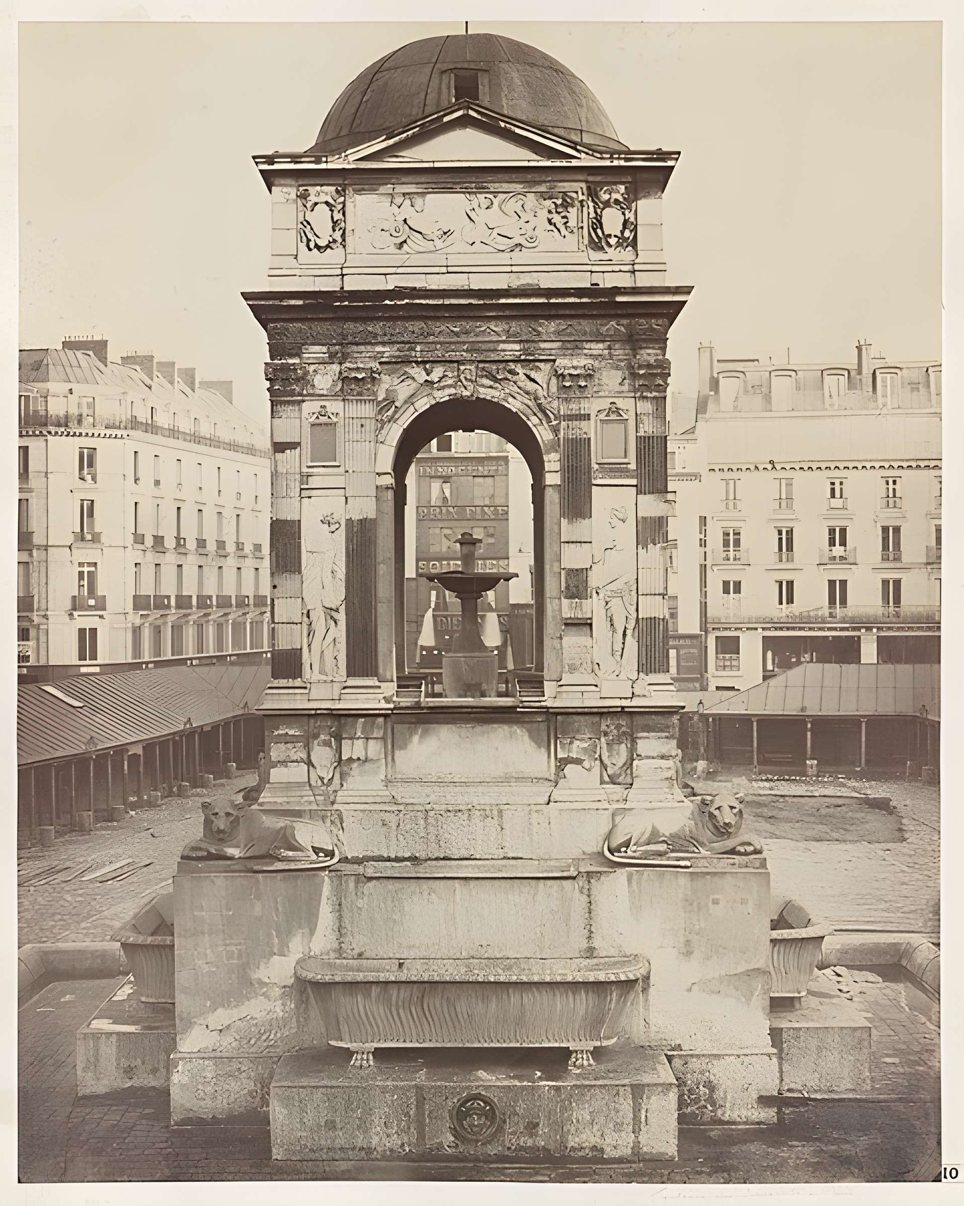 Fontaine des Innocents à Paris