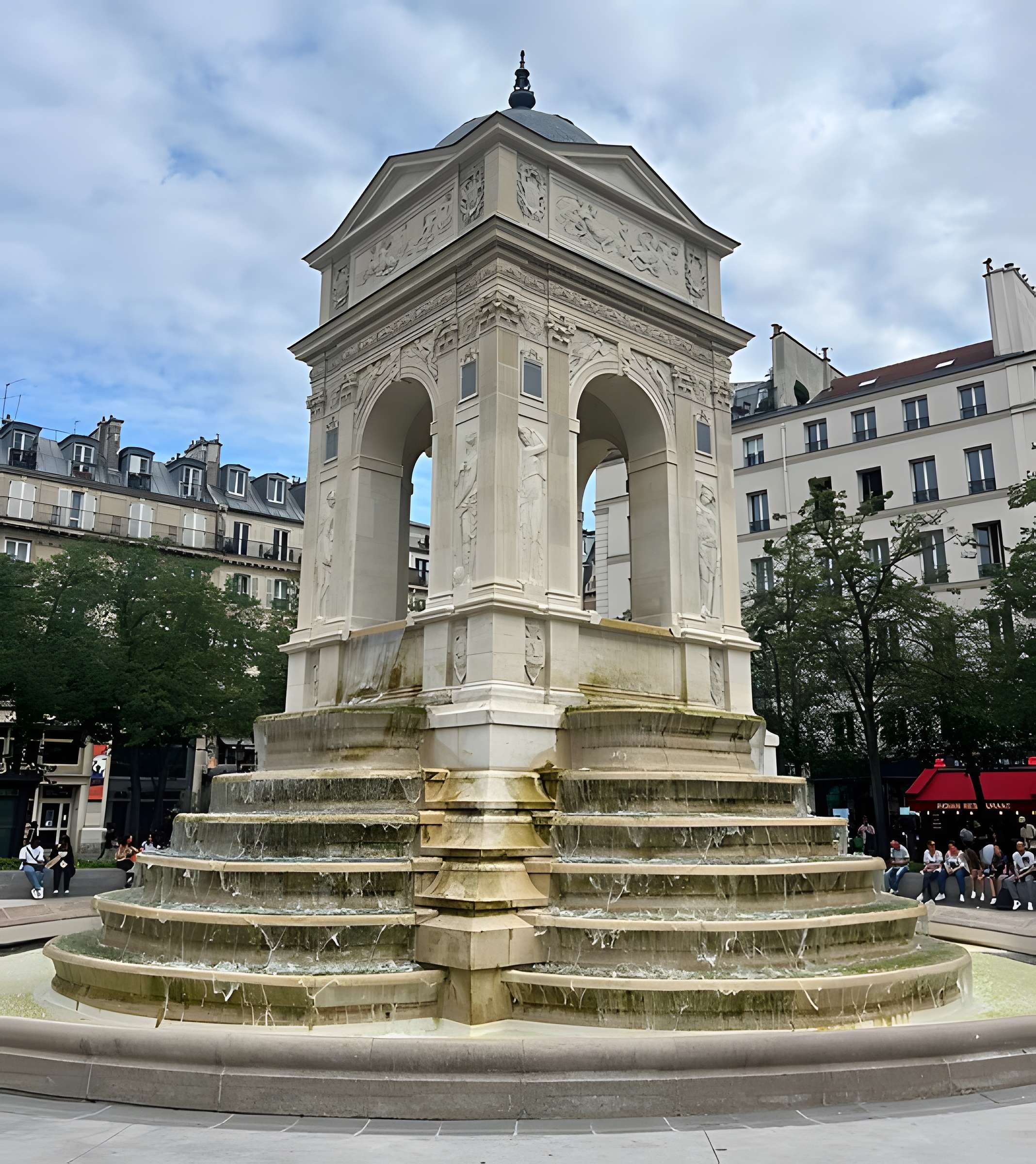 Fontaine des Innocents à Paris