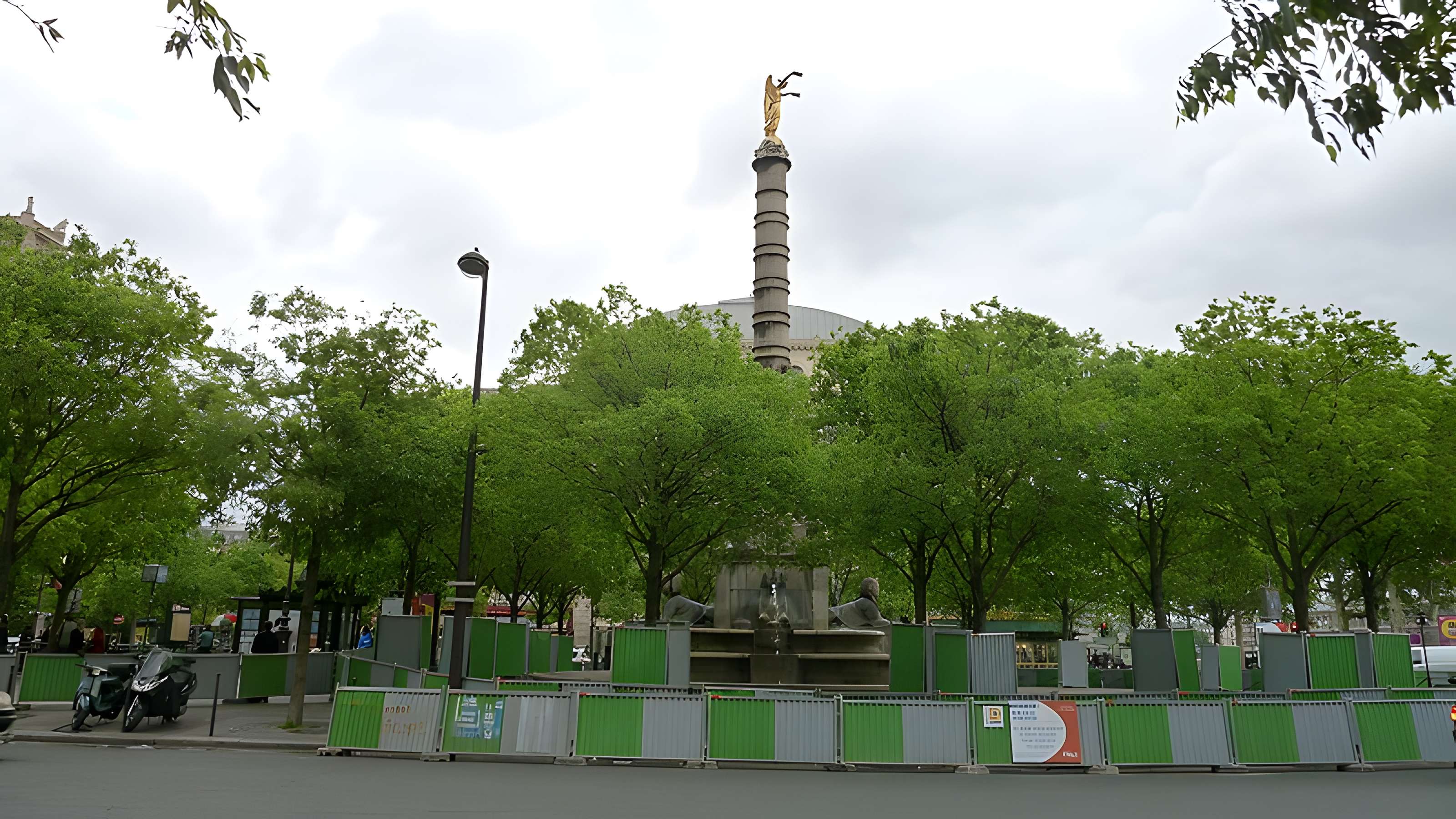 Fontaine du Palmier à Paris