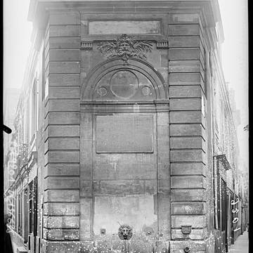 Fontaine Boucherat à Paris