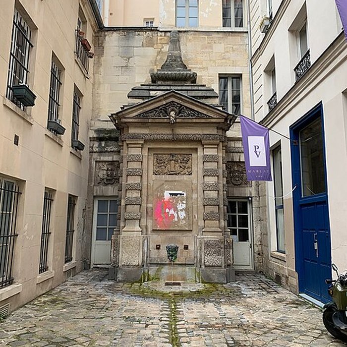 Photo de Fontaine de Jarente à Paris