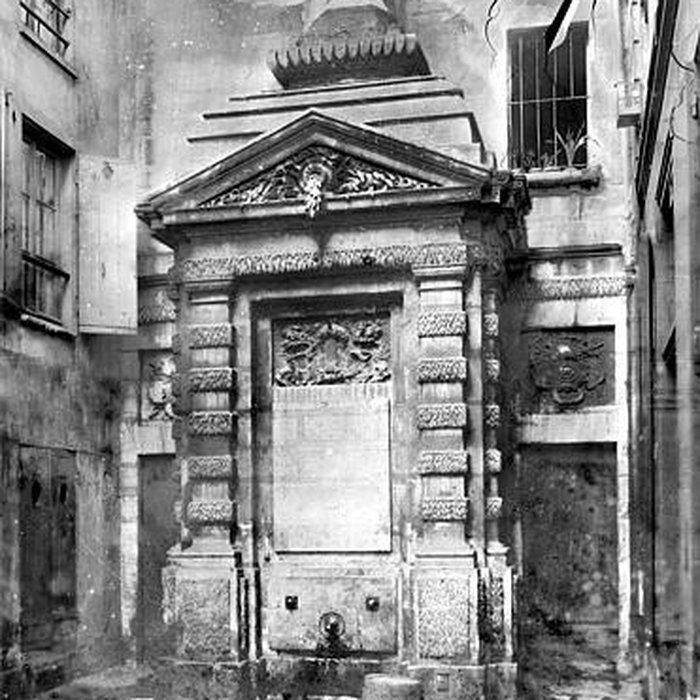 Photo de Fontaine de Jarente à Paris