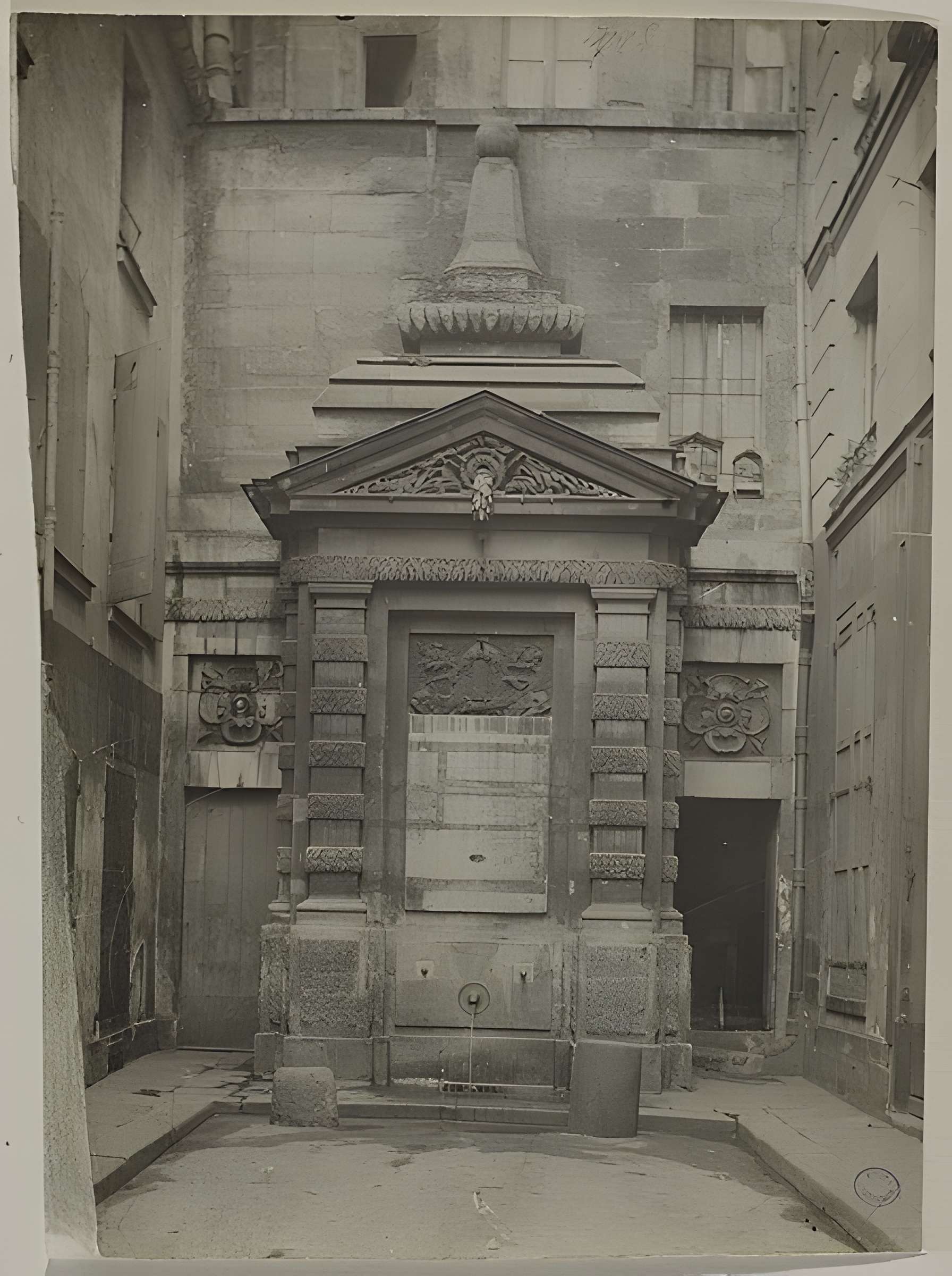 Fontaine de Jarente à Paris