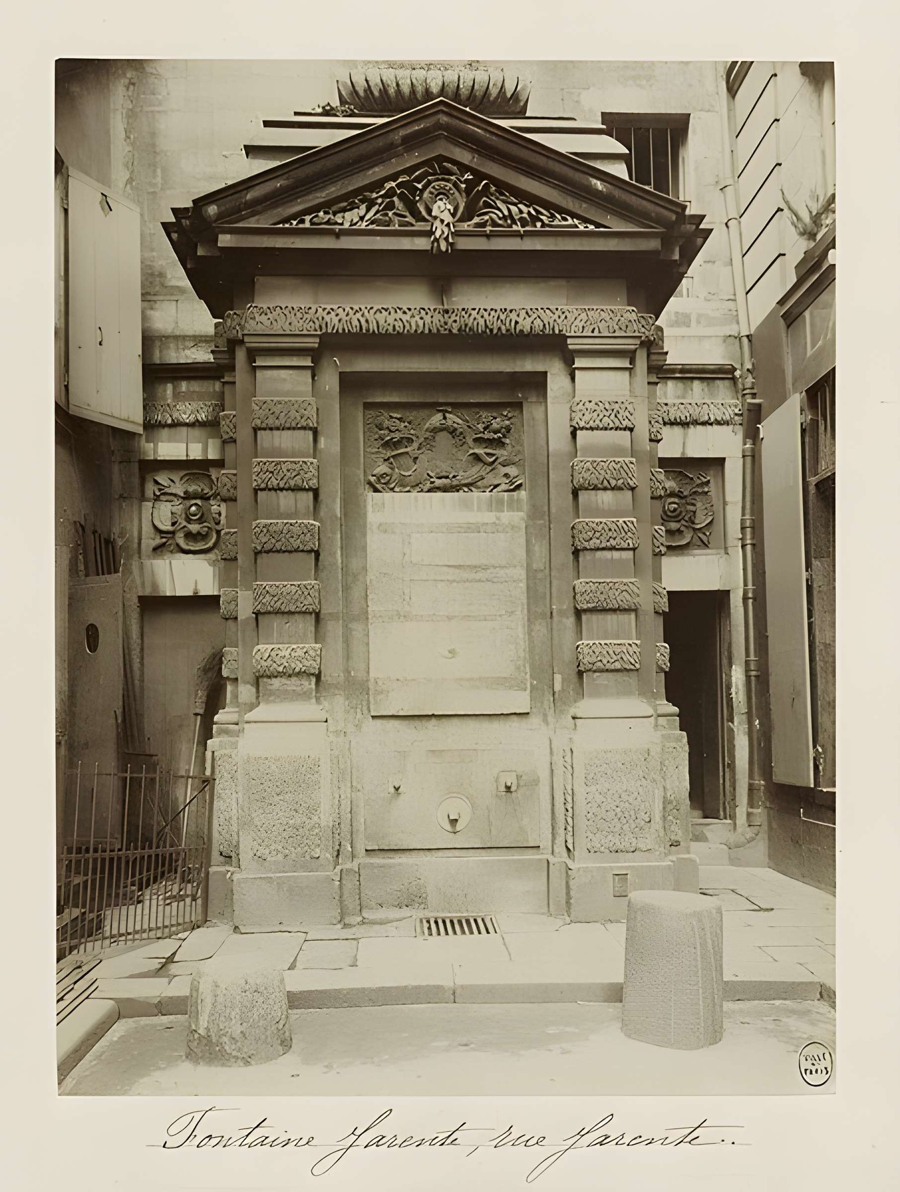 Fontaine de Jarente à Paris