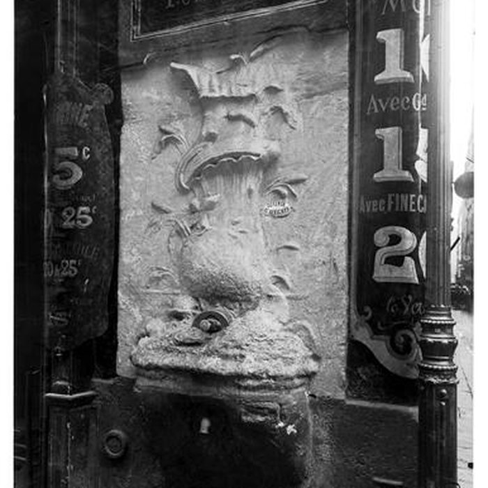 Photo de Fontaine Maubuée à Paris