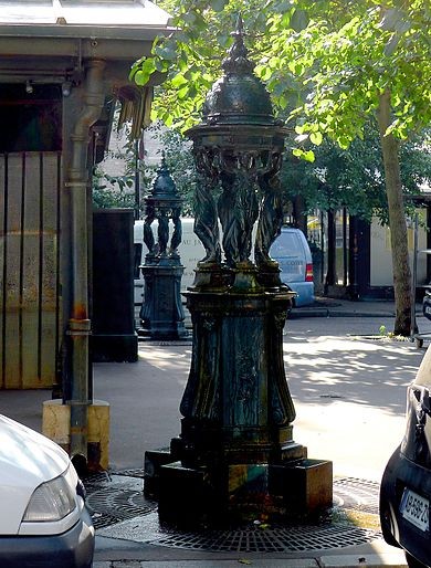 Photo de Fontaines Wallace de la place Louis-Lépine à Paris