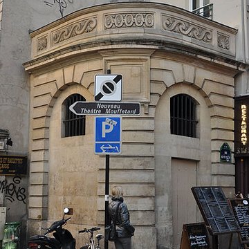 Fontaine du Pot-de-Fer à Paris