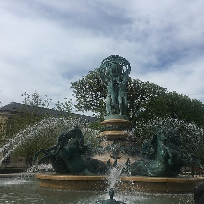 Photo de Fontaine des Quatre-Parties-du-Monde