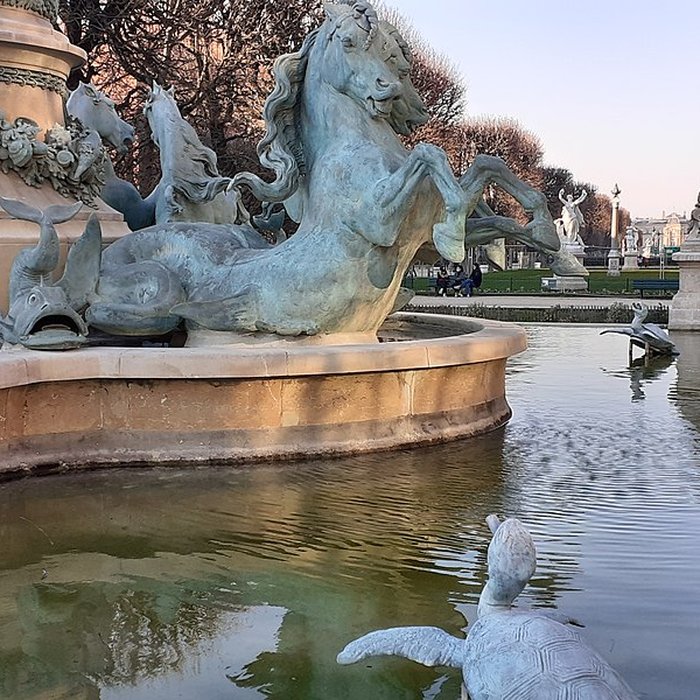Photo de Fontaine des Quatre-Parties-du-Monde