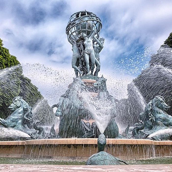 Photo de Fontaine des Quatre-Parties-du-Monde