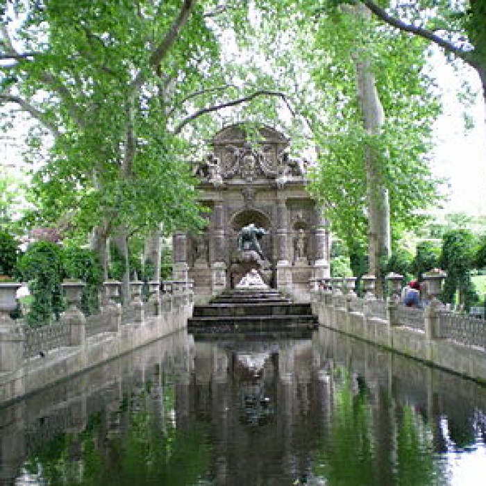 Photo de Fontaine Médicis à Paris