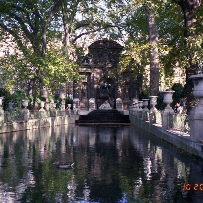 Photo de Fontaine Médicis à Paris