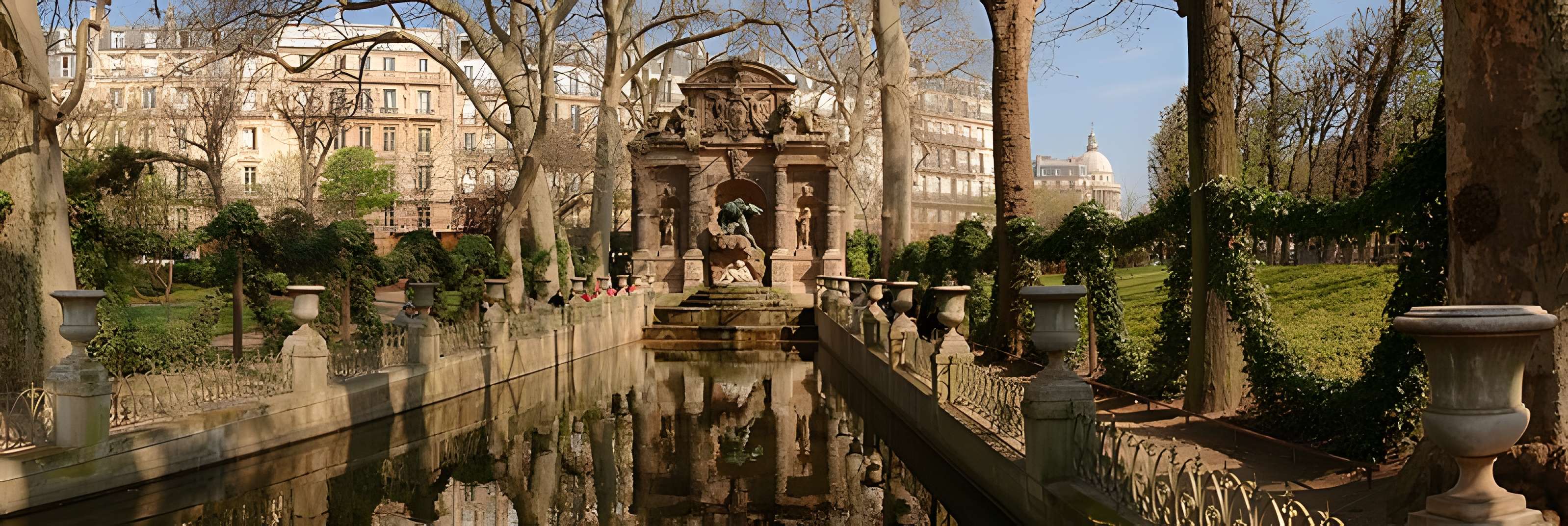 Fontaine Médicis à Paris