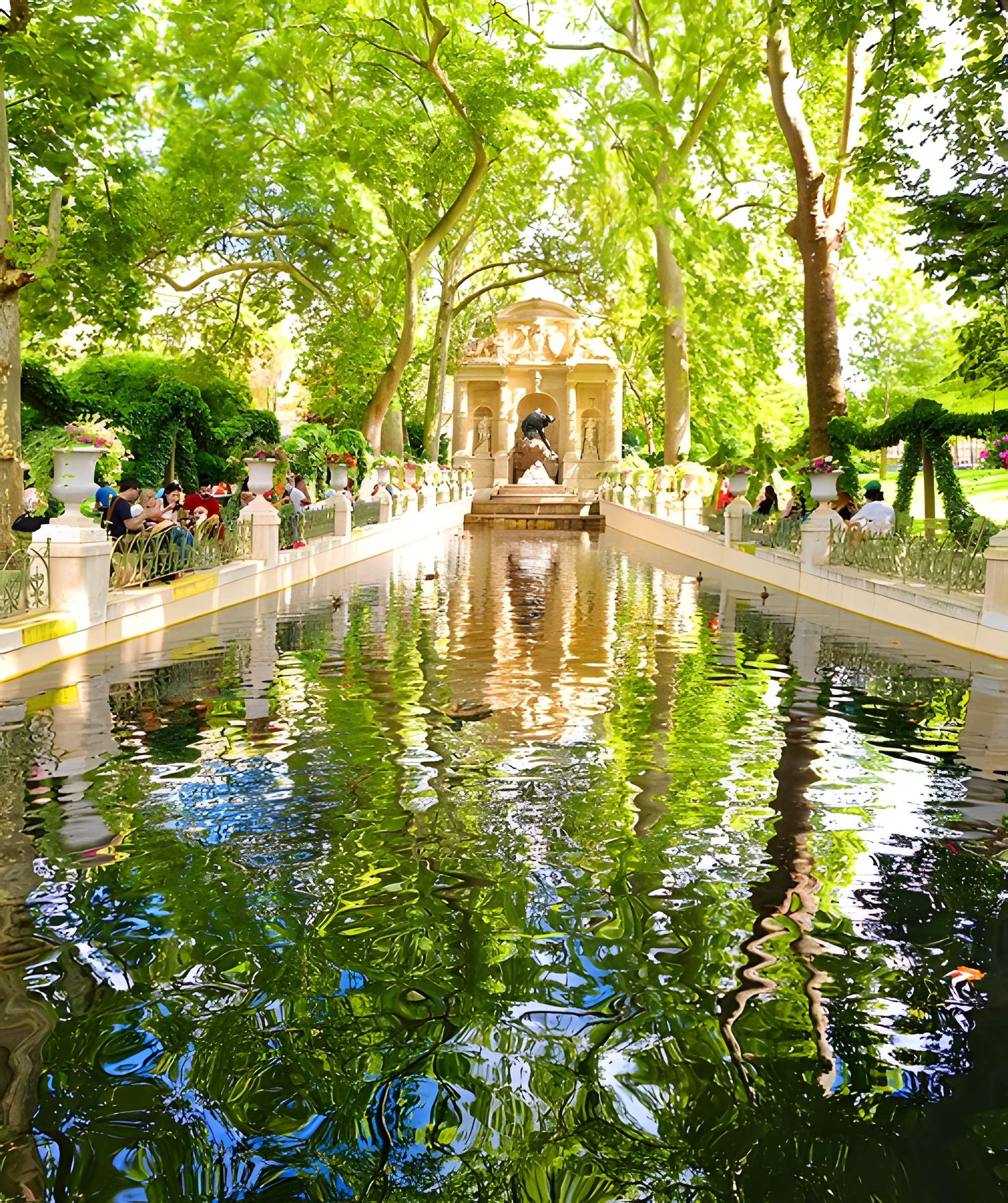 Fontaine Médicis à Paris