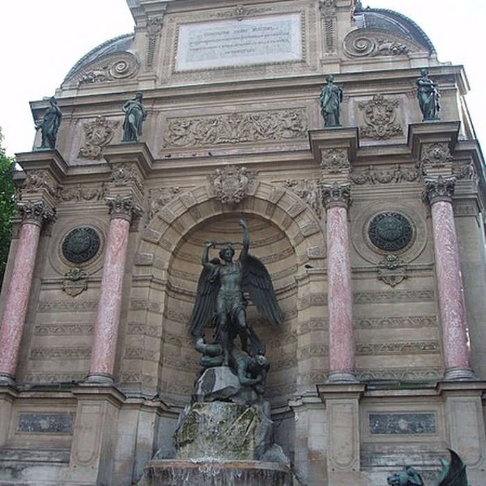Photo de Fontaine Saint-Michel à Paris